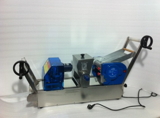 小型餃子皮製造機